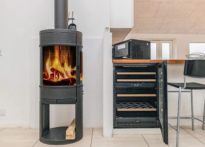 4 Star In Лёккен